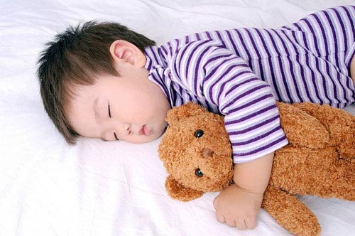 Những điều cần tránh khi trẻ ngủ