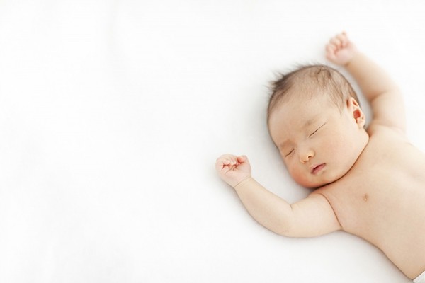 7 lưu ý quan trọng khi chăm sóc bé sơ sinh 3