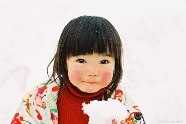 Cô bé Nhật làm "rung rinh" hàng triệu trái tim cư dân mạng 9