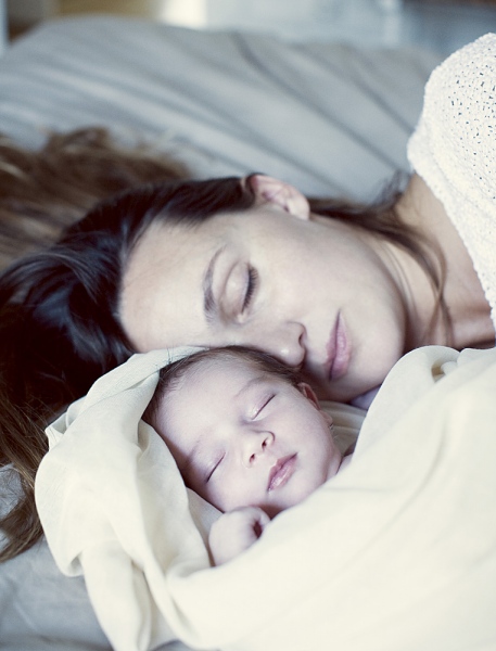 Ngủ chung với con: 14 lưu ý để bé không bị đột tử 3