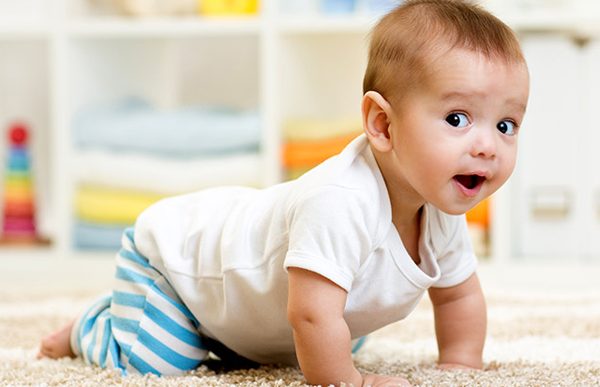 6 bài tập tăng cường thể lực, giúp trẻ sơ sinh sớm cứng cáp