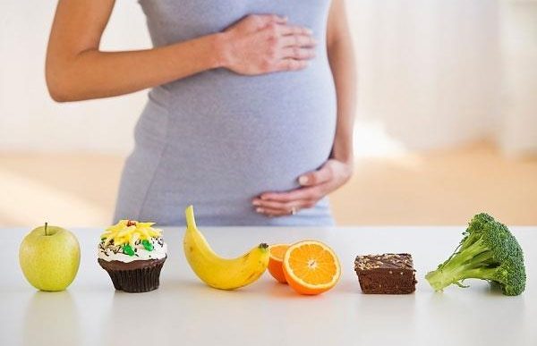 Bác sĩ phụ sản mẹ bầu nên ăn 11 loại trái cây này đều đặn 40 tuần thai để con phát triển toàn diện.