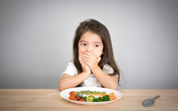 Điều gì xảy ra với cơ thể khi cho trẻ ăn chay? Ăn chay có tốt cho trẻ?