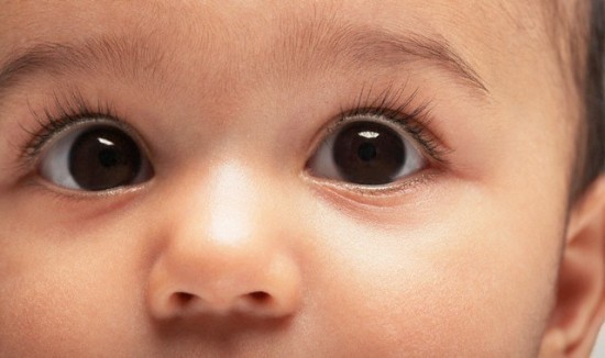 Sự phát triển thị giác ở trẻ sơ sinh