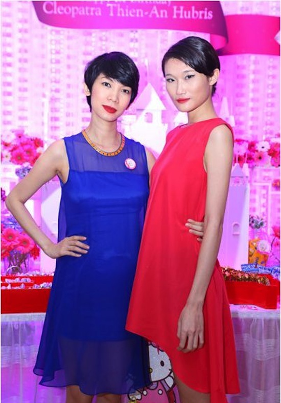 Chọn trang phục bầu sang trọng và quyến rũ như sao Việt  | sao Việt mặc váy bầu,váy bầu sao Việt,chọn váy bầu như sao Việt